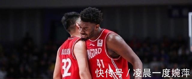 篮板|青岛男篮续约大中锋，内线有了重要依靠，两名新援被寄予厚望
