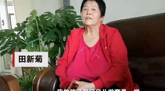 元气大伤|67岁宝妈生女近1年,身体年轻20岁,一家3口生活羡煞旁人
