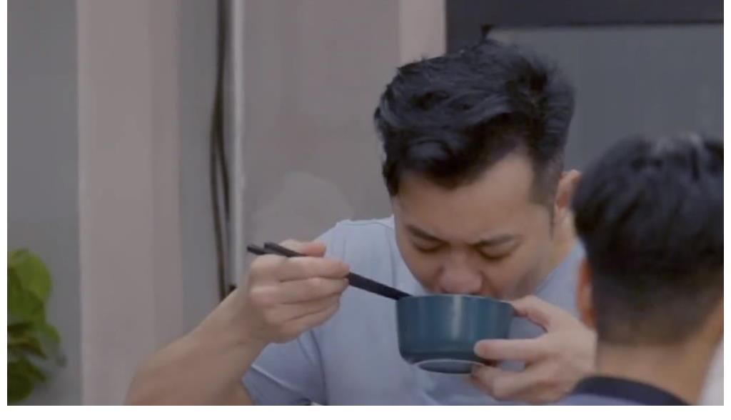 刘涛|尹正深夜煮面，陈小春大口吃，张晋“卖弄”文化：还是离子烫好吃