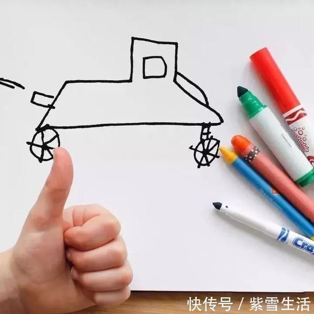 花式秀!儿子画成什么样,爸爸就能P成什么样子,花式秀父爱坐拥百万粉丝