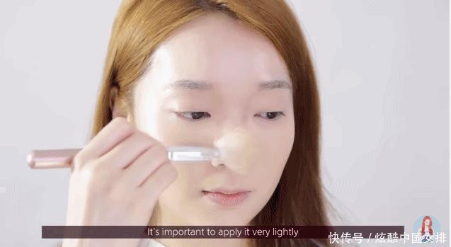 全网都在帮AB调色,而我只想帮她P个腮红