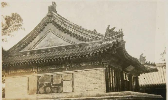 镜头|重拍北京旧日遗存,透过现实的镜头了解逝去的历史——新街口周边