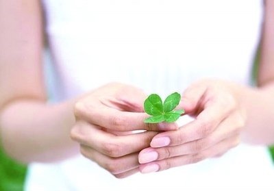 桂圆|“大姨妈”出现3个信号,可能是快绝经了,别当成妇科疾病