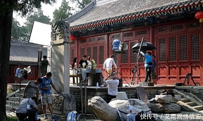 承恩寺|寺庙地下挖出几坛明朝古酒,闻着酒香扑鼻,专家连忙说:有毒别喝