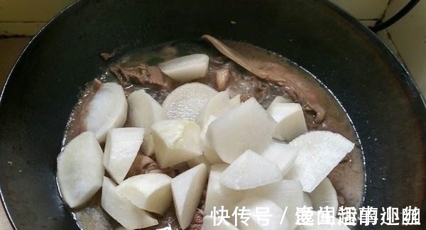 美味|女人要想老得慢,这菜要常吃!美味营养又便宜,8毛钱1斤!