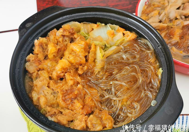 入花生油|天冷了,夫妻俩在家做4道家常菜,又香又下饭,网友:妈妈的味道