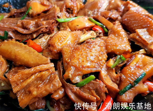 结直肠癌|鸡肉不能吃了专家指出:吃鸡更易患“3种癌”,你还敢不敢吃