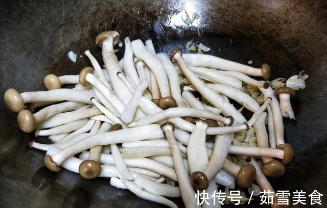 小米粥|天热,晚餐最爱煮这汤,鲜香味美,孩子多吃个头猛长,身体变壮!