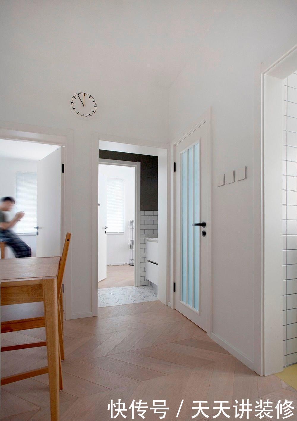 洗漱柜|55平小户型能怎么装？卧室功能强大，开放式衣柜太惊艳