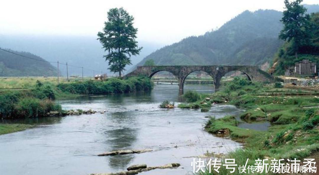 送别$王昌龄这首诗抚慰了无数游子,写得真是太好了,读来让人倍感温馨