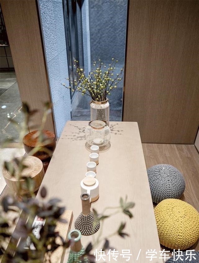 客厅|390㎡中国风别墅,一进门就被客厅吸引,这才是惊艳之作!