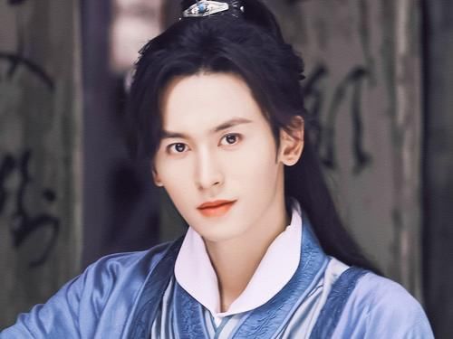 真的爆了？龚俊张哲瀚合体录制《快乐大本营》和《王牌对王牌》