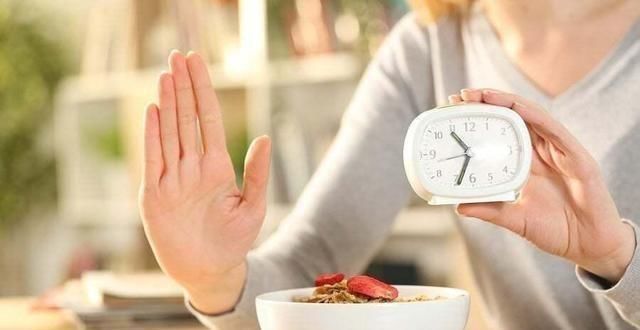 补充蛋白质|想成功减肥记住运动健身餐的7个秘诀,瘦得更健康、更快