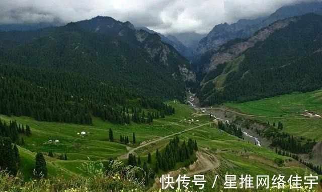 天山|鹿角湾，雪峰云杉，清泉流水，绿草茵茵，是你向往的美景吗？