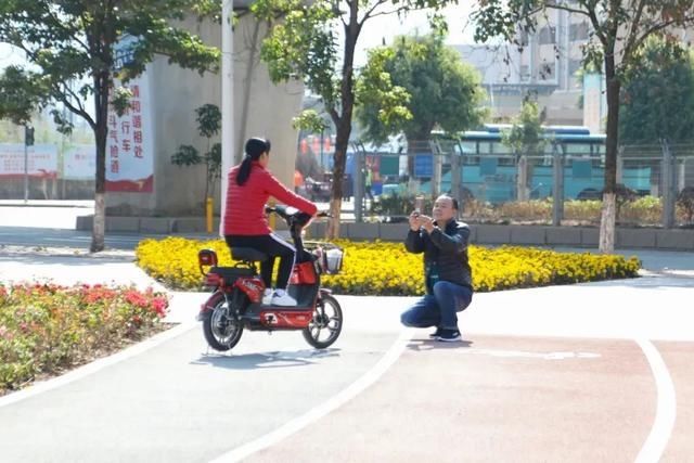 低薪|东莞“小蛮腰”刷屏朋友圈！牛年这些景点很“红”