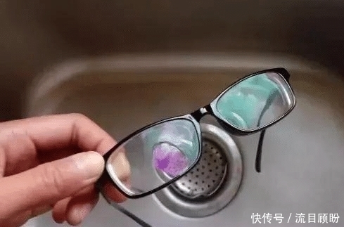  眼镜布竟然不是用来擦眼镜的！我们错了好多年……