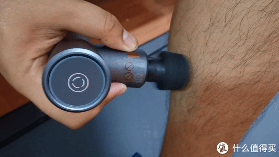 按摩师|小米有品众筹YUNMAI按摩筋膜枪 CC：智能无级变速，比按摩师更懂你