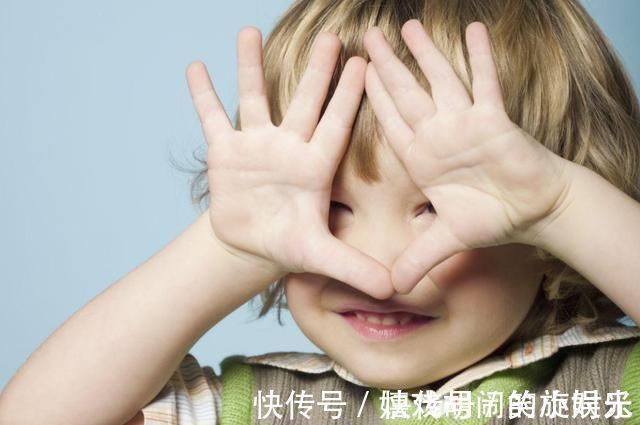 敏感期|家长们别再制止孩子这些“坏习惯”了,这暗示着他们正在变聪明!