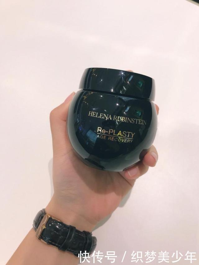 hr|“年薪20万”的人用什么面霜HR、海蓝之谜很常见,后2款没听过