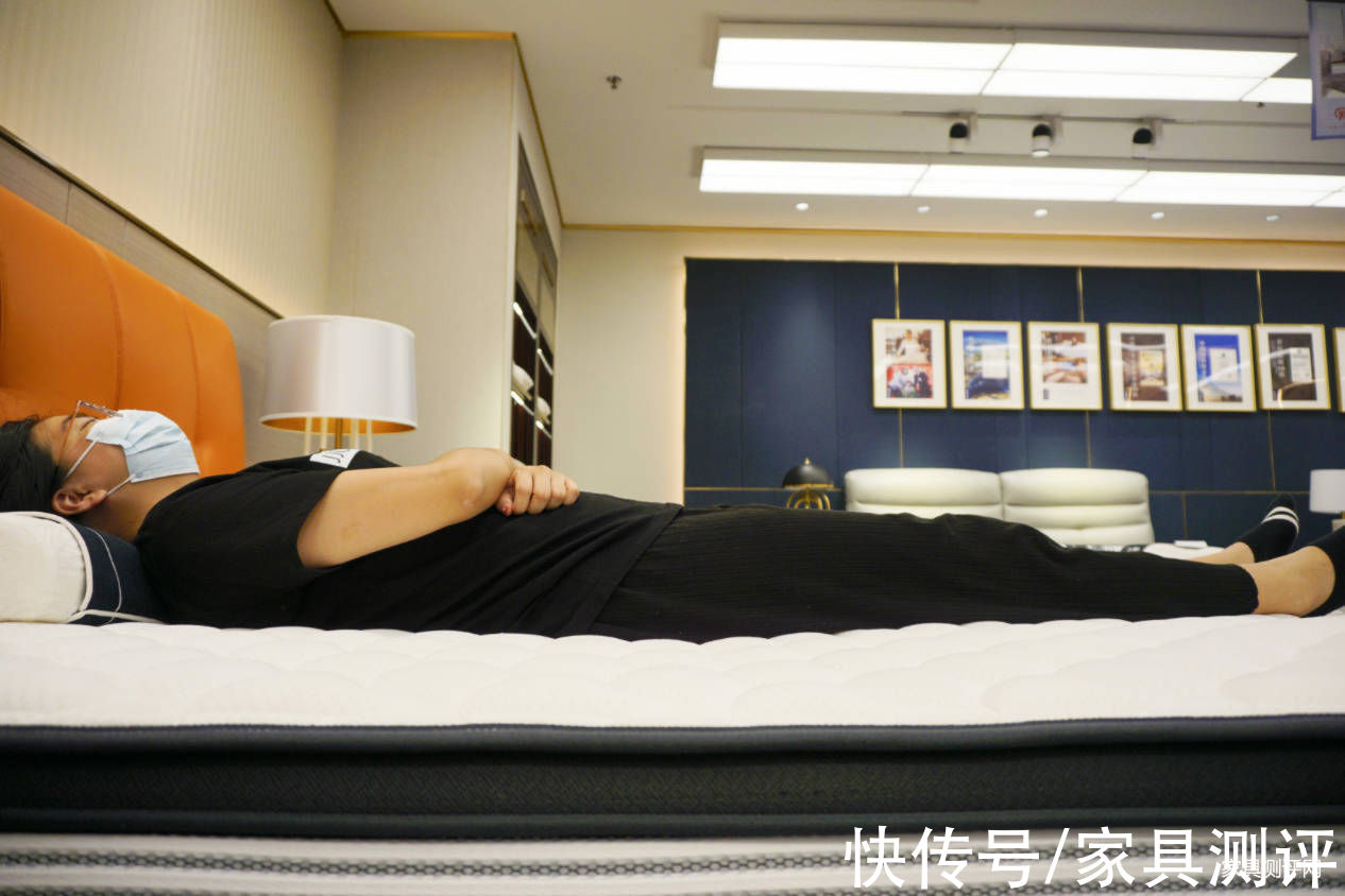 气泡|芝华仕5星床垫测评:波普艺术时尚大床“解压气泡”床垫 玩起来吧