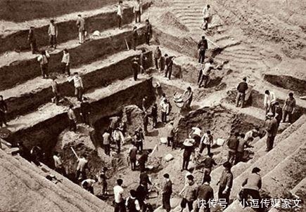 利豨墓出土一件千年“官帽”,外形很诡异,专家:影视剧忽悠人