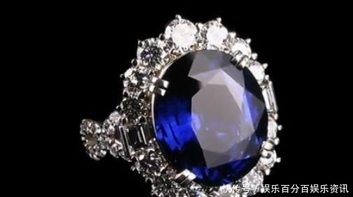 “土豪”姑娘带五个“钻戒”,专家估价后,观众急忙拿出手机计价