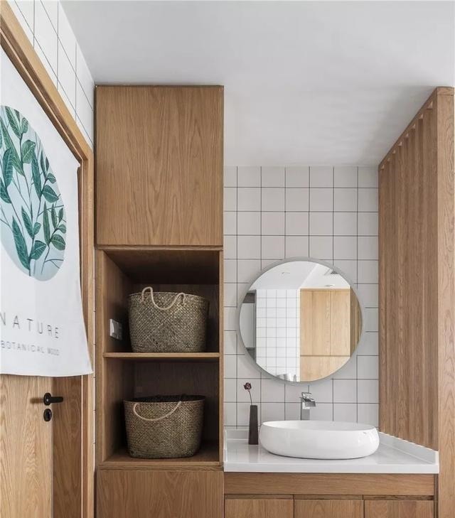 卫生间|卫生间太小，做不了干湿分离聪明人都把洗手台外移，更实用