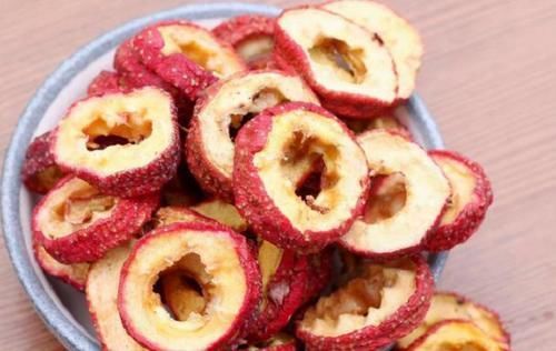 炖猪肉时,牢记“3不放”,肉烂味鲜无腥味,香味十足!