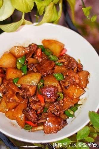 入秋要多吃这道菜，比猪肉还营养，比牛肉要便宜，做多少都嫌少！