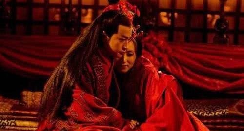 重用|如果你是曹操，你会杀了吕布还是重用？