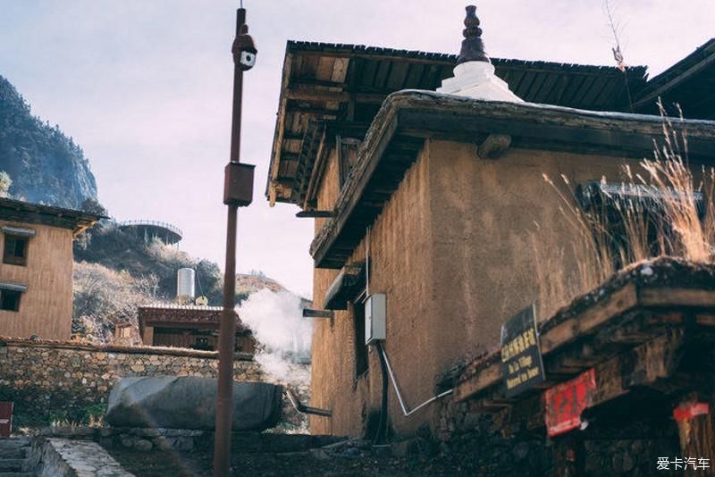 跨越雪山，寻找消失地平线上的巴拉格宗