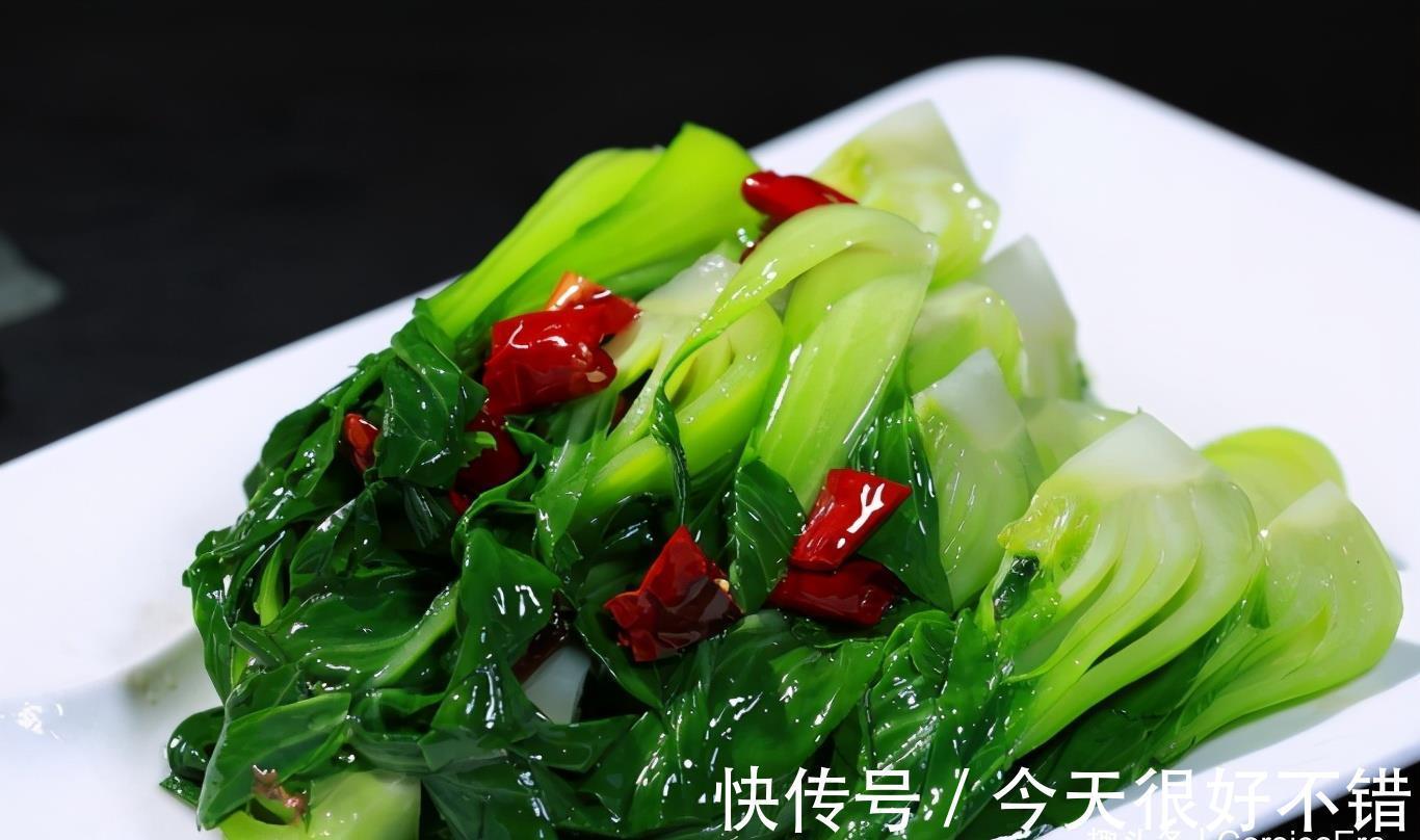 广东人|广东人教我炒青菜，牢记3个小技巧，青菜翠绿不出水，比饭店好吃