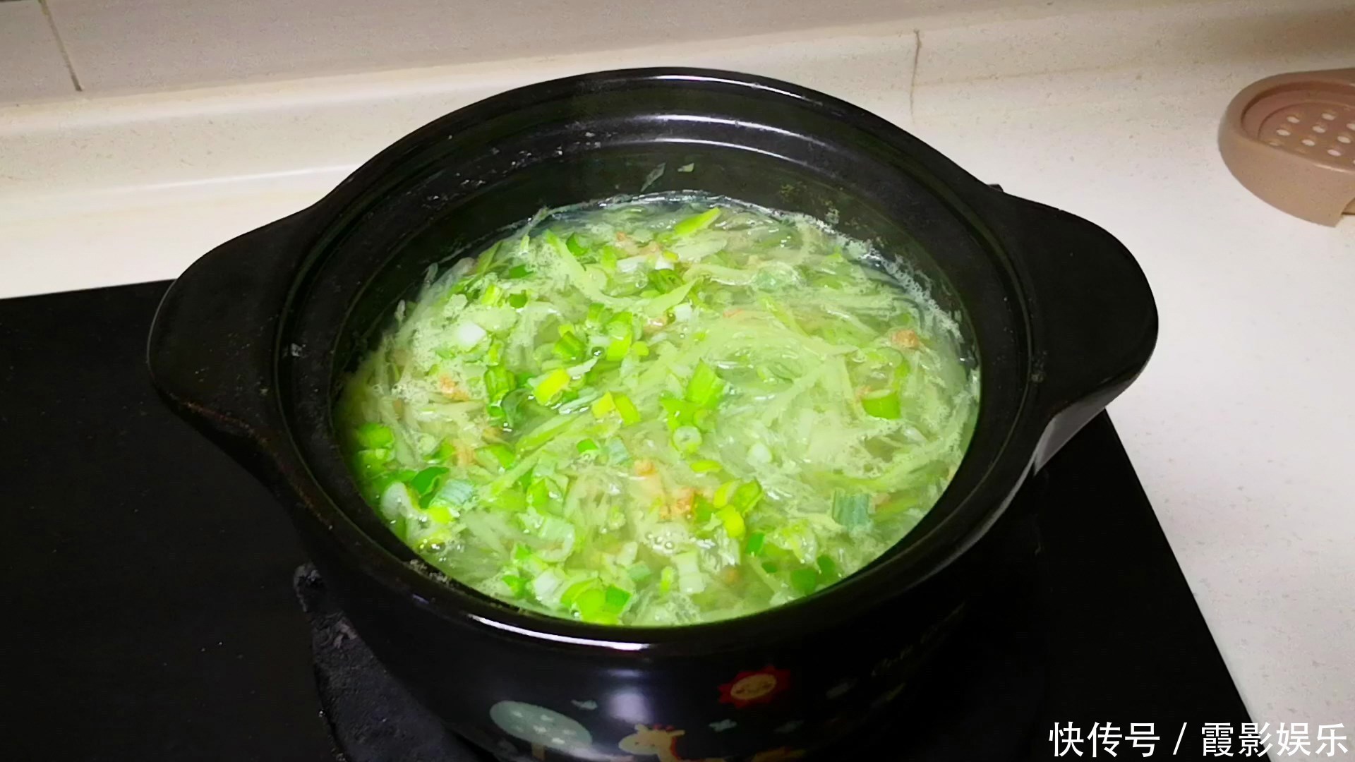 10月，鸡汤冬瓜汤靠边站，多给家人做此汤，5块钱做一锅，特鲜！