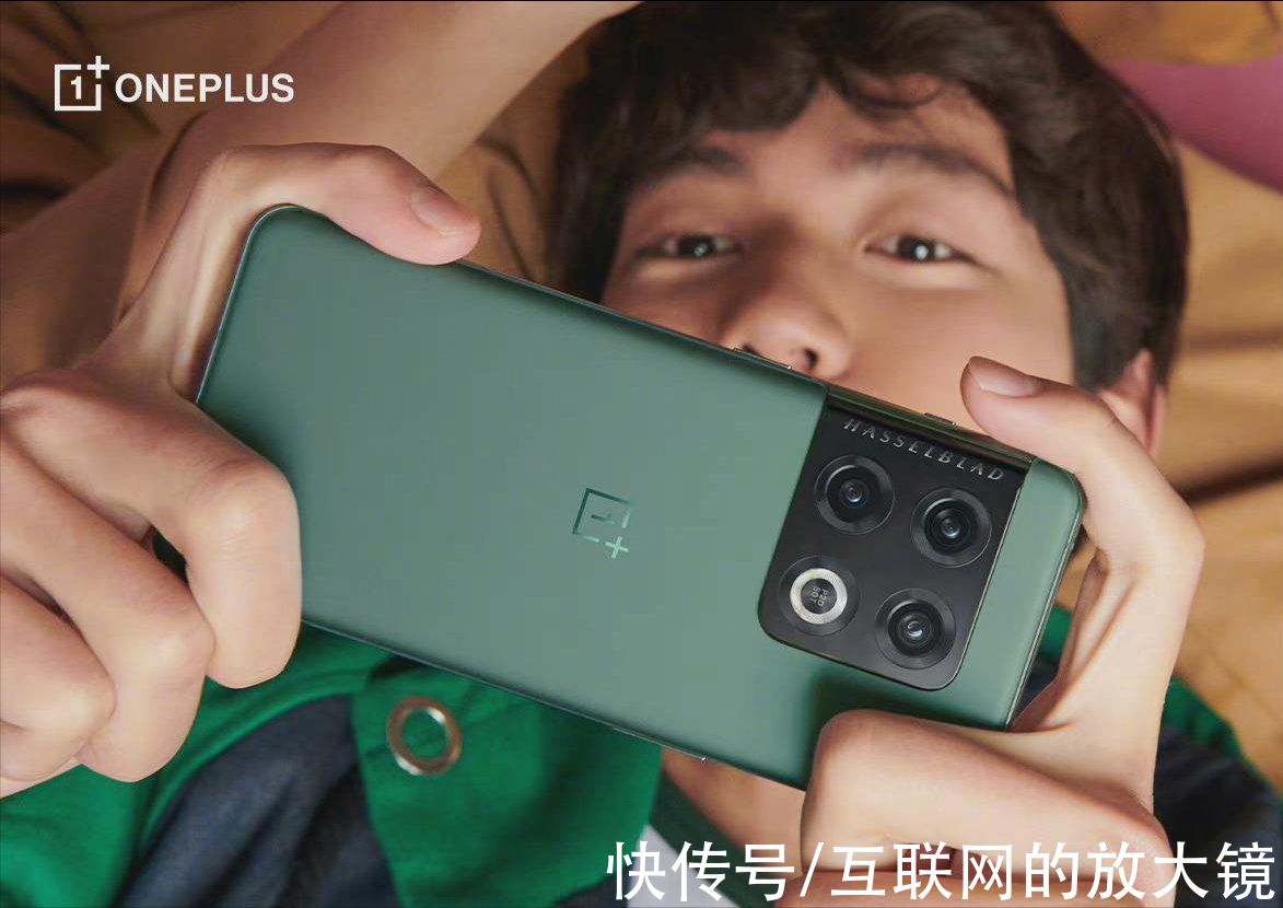 摄像头|比一加10Pro还丑，OPPO Find系的设计团队该全炒了吗？