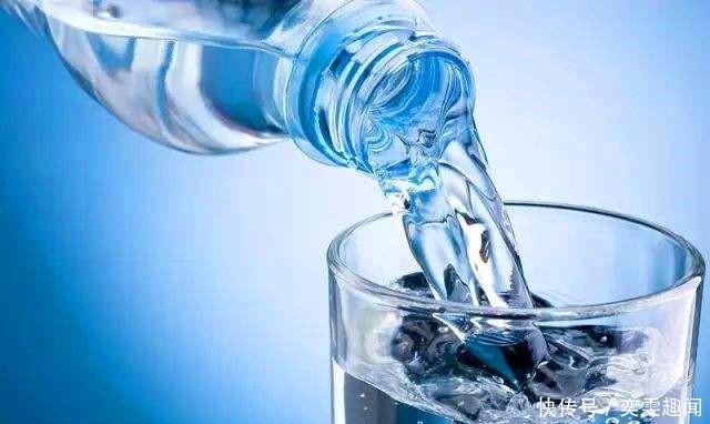 喝水越多,尿越多,肾脏的压力会变大吗?多喝水会伤到肾脏吗?