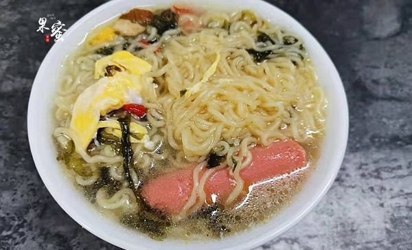 七天早餐,米面小吃皆有,10分钟备好上桌,暖胃又营养