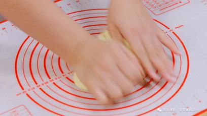 高筋粉|金钱小面包宝宝辅食食谱