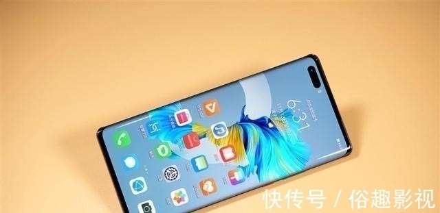 os|买华为还是iPhone？价格+系统多方面对比，网友：这回懂怎么选了