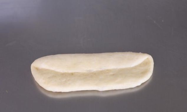 面粉|甜甜圈别再买,五勺面粉两颗鸡蛋,做着比麻花简单,比油条好吃