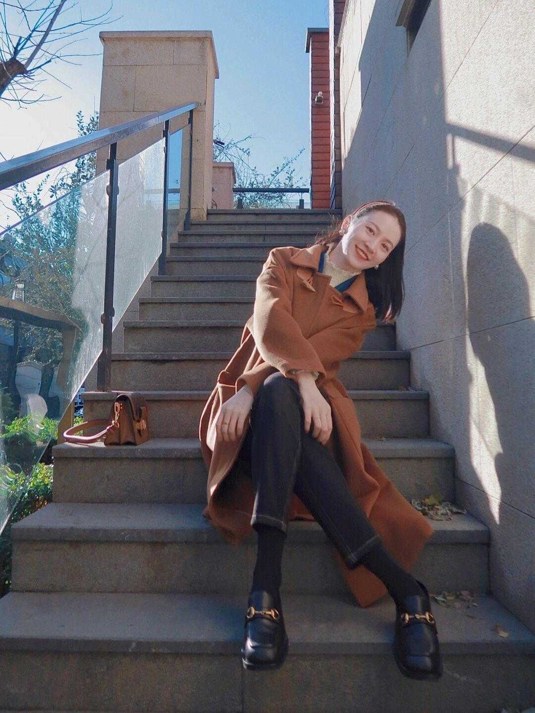 喇叭型|40+的冬天,也可以又美又飒,被这些穿搭圈粉了,减龄又保暖