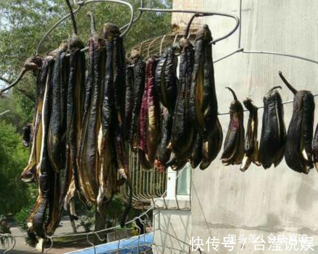 此5种蔬菜晒干后，比新鲜的还好吃，冬天炖肉很香，放一年都不坏