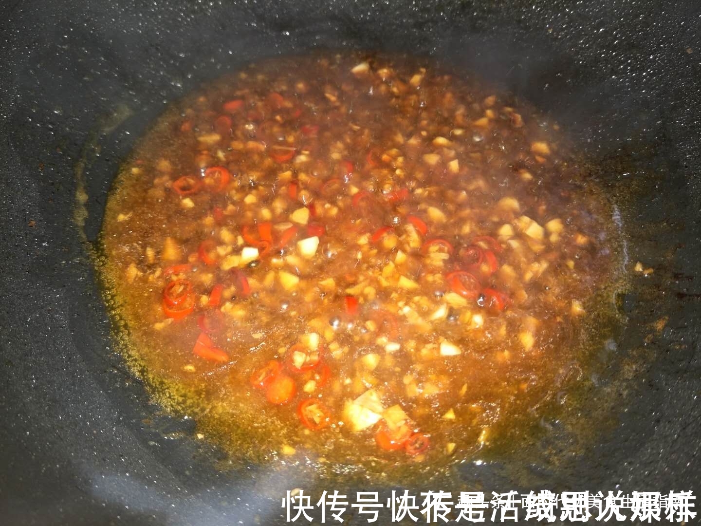 每次家里来客人,下酒菜都少不了它,可不是图便宜,是真好吃!