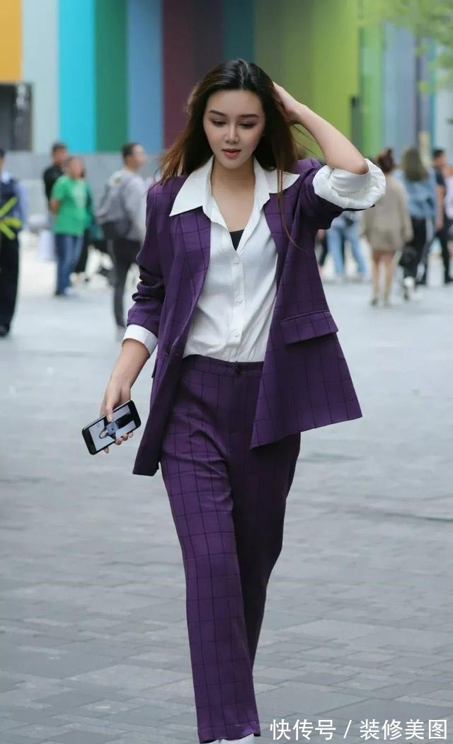 小西装 秋季上班怎么穿不妨挑一身气质的小西装穿搭,既有气场又有魅力!