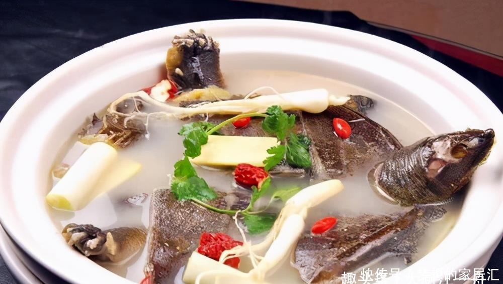 炖鱼时,要牢记“3做1不放”,炖出来的鱼汤鲜香味浓,无腥味