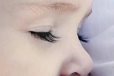 如何让睫毛自然变长试试这8个小妙招,假睫毛可以扔啦