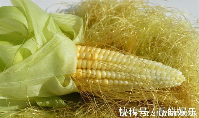 全麦馒头|减肥最狠的“主食”公布,玉米排名垫底,若你爱吃,体重蹭蹭降