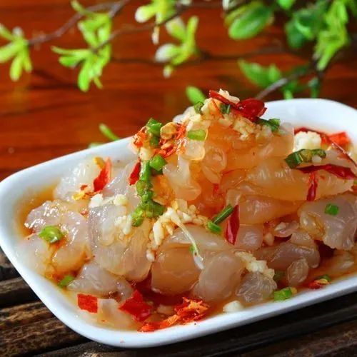 几道爽口素菜帮你清口解腻，好吃下饭