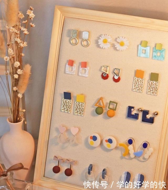 发箍 时尚圈真是个轮回!盘点今年流行的“土味发饰”,没想到还真好看!