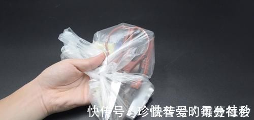 铁制品|零食袋里的干燥剂一个也别扔，放在家里特别实用，一年能省几百元
