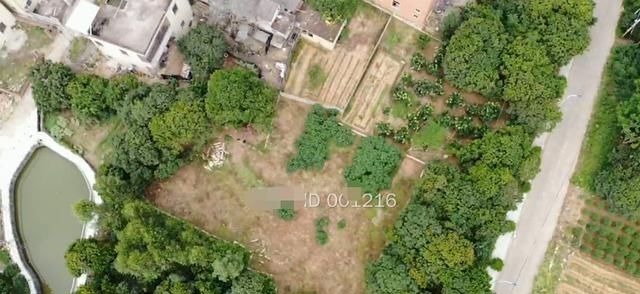 平面|农村盖房单单主体就花费百万,4层带地下室,10卧室这得住多少人